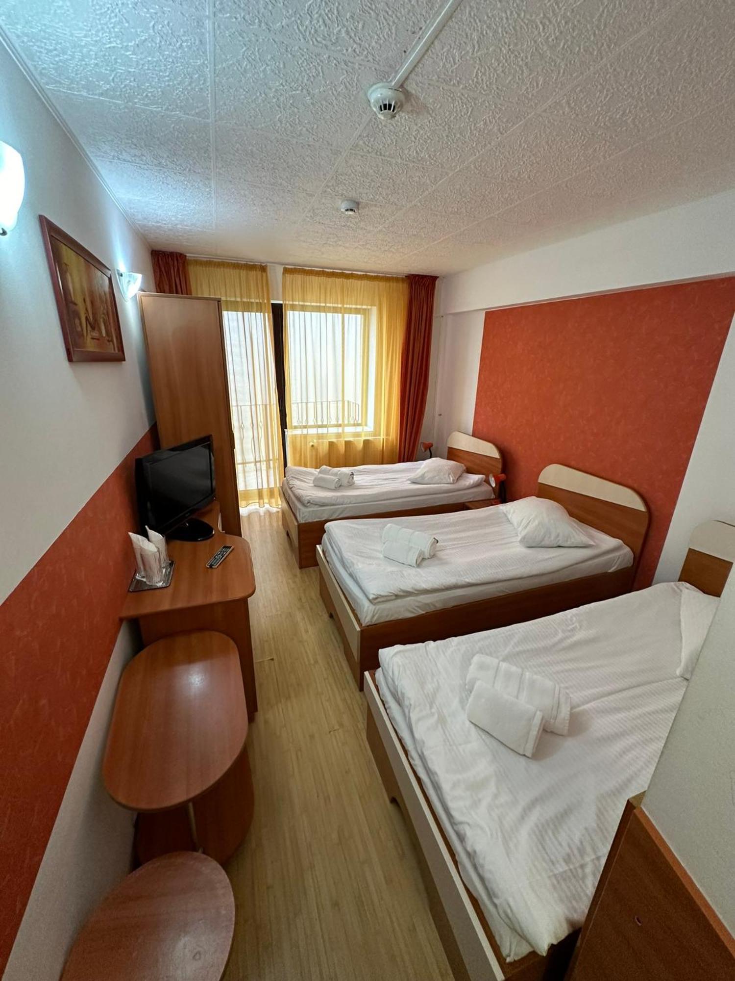 Restaurant Motel Dolorean Sacele Luaran gambar
