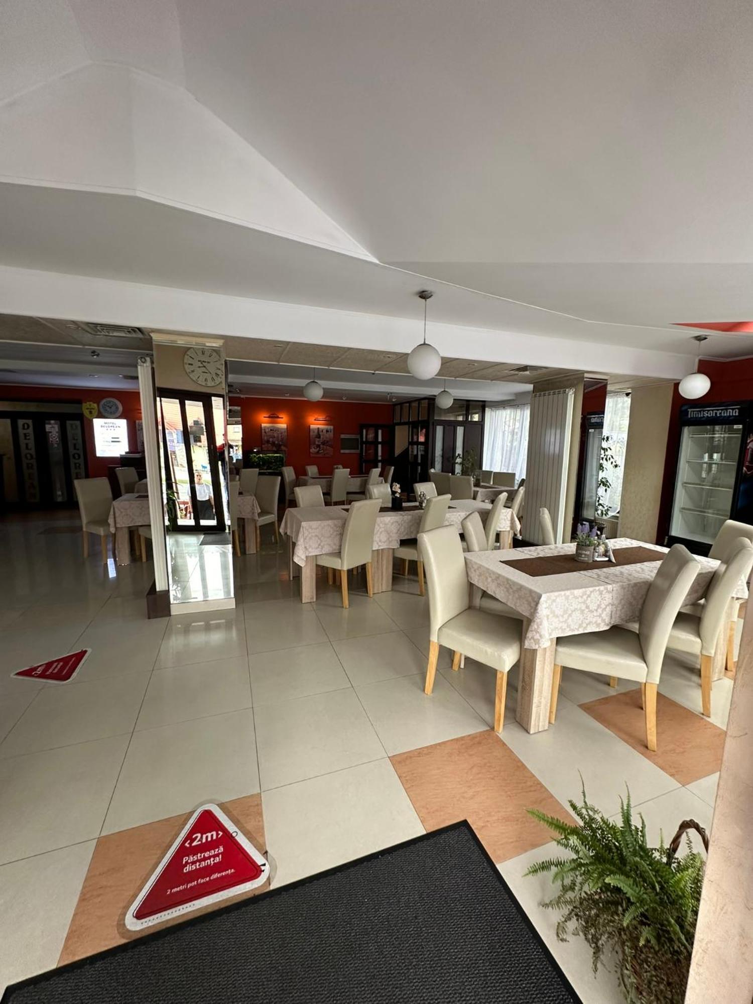 Restaurant Motel Dolorean Sacele Luaran gambar
